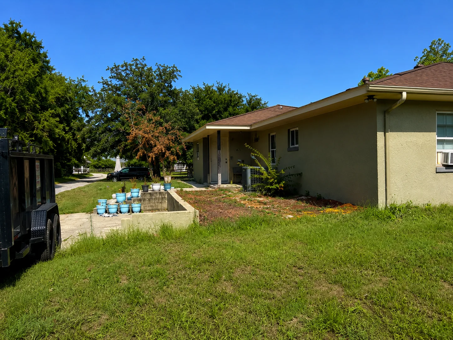 Finished Central Florida palm tree removal with the tree cleared from the property